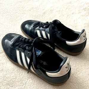 Adidas samba shoes